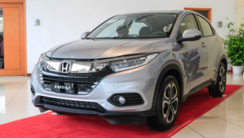 Honda HR-V L 2019 thumb